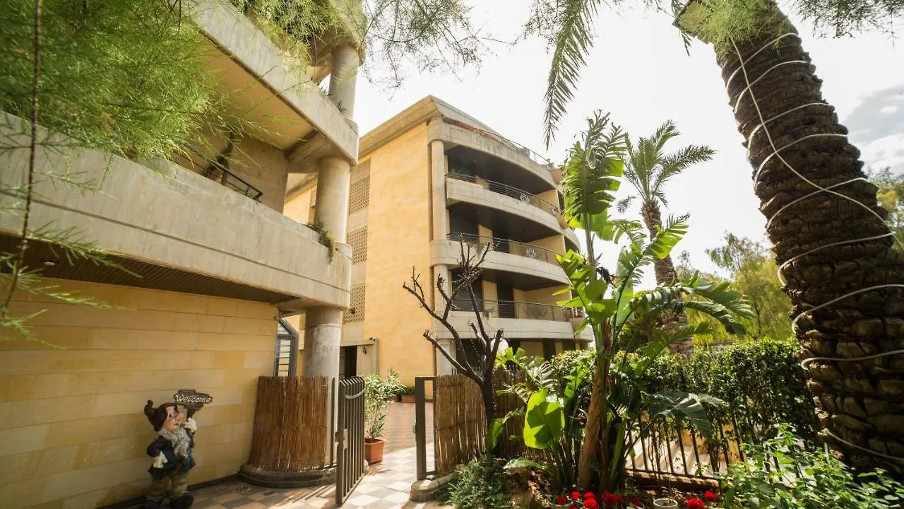 Casa Verde Suites location