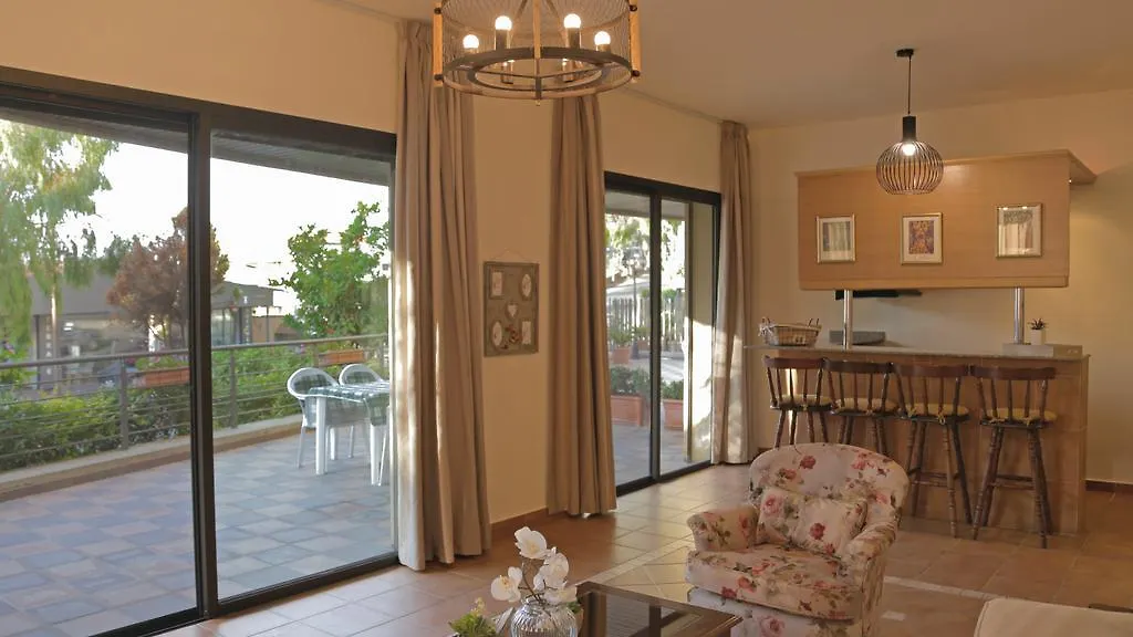 Daire Casa Verde Suites Damour Lübnan