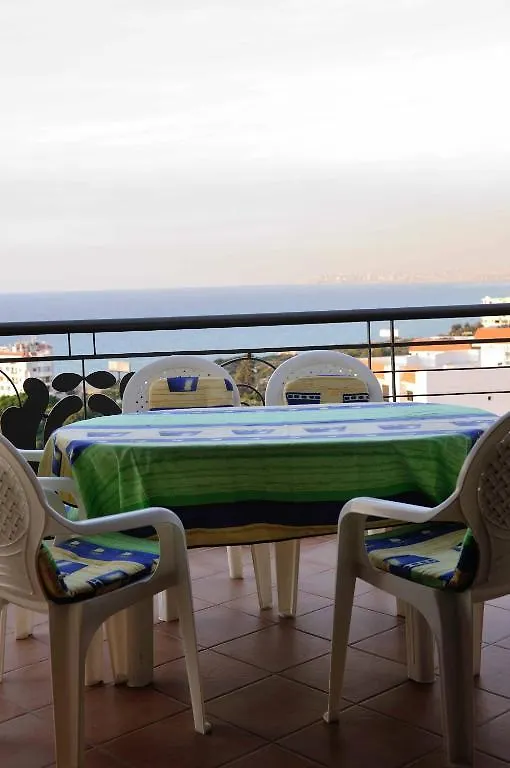 Casa Verde Suites Damour Daire