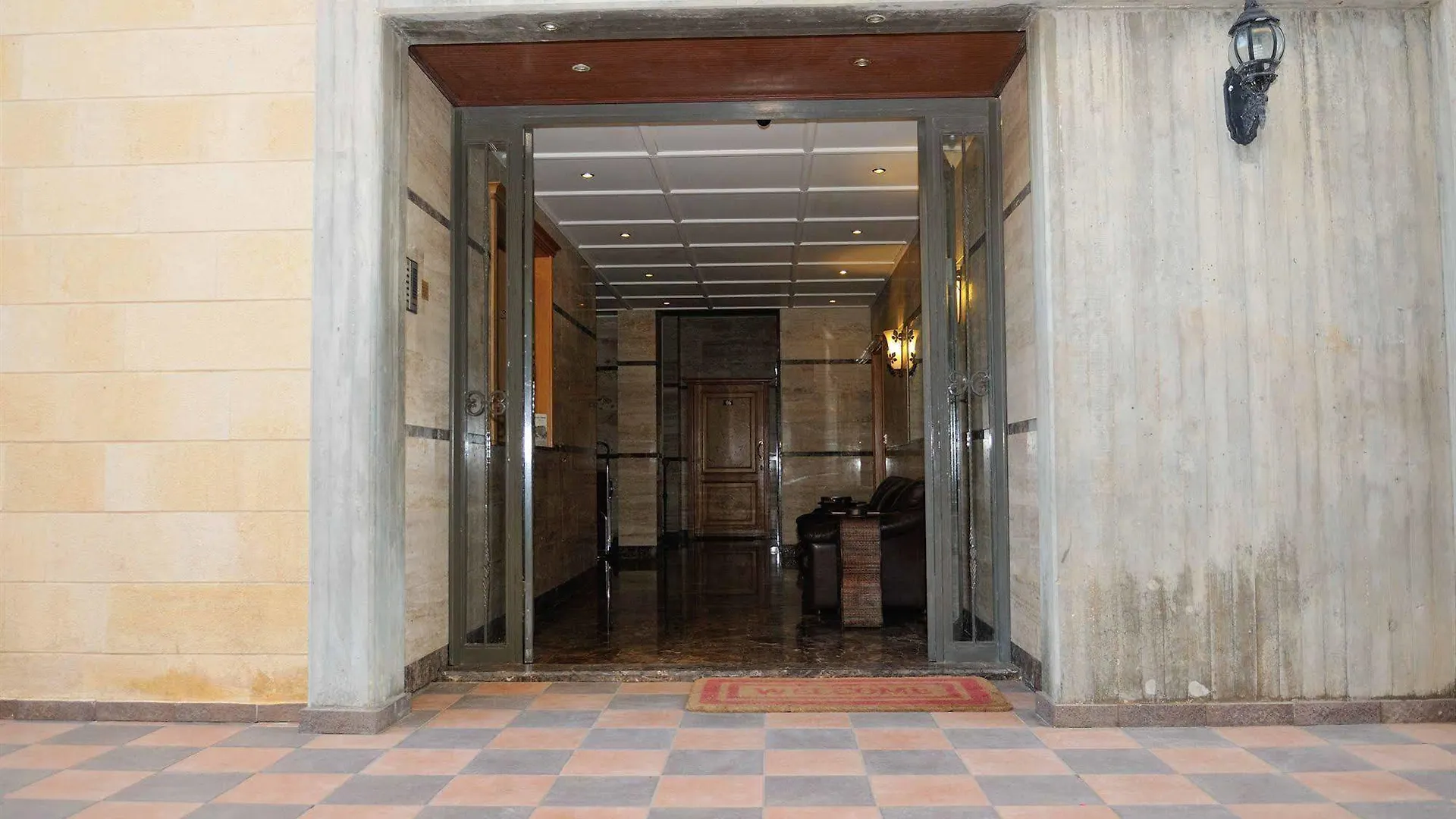Casa Verde Suites Damour Daire