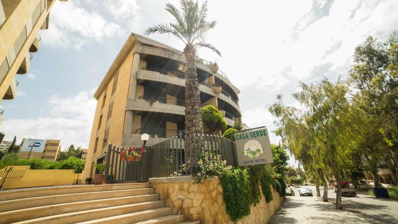 Casa Verde Suites Damour 0*,